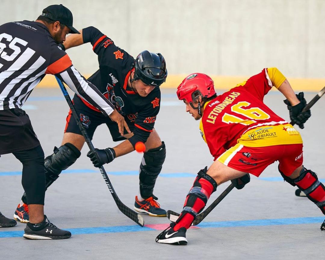 A custom made algorithm optimizes the use of every ball hockey surface while taking into consideration the rules of the different ligues. The players experience a well organized event and can focus on their games.